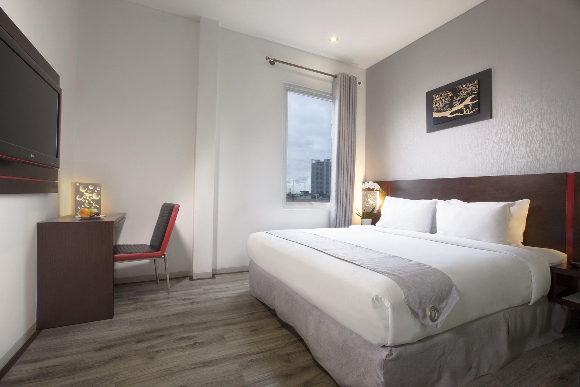 Oak Tree Urban Hotel ג'קרטה מראה חיצוני תמונה