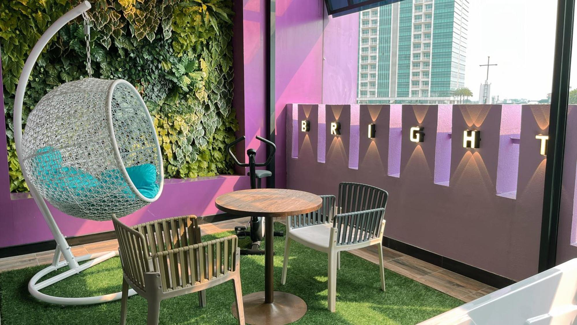 Oak Tree Urban Hotel ג'קרטה מראה חיצוני תמונה
