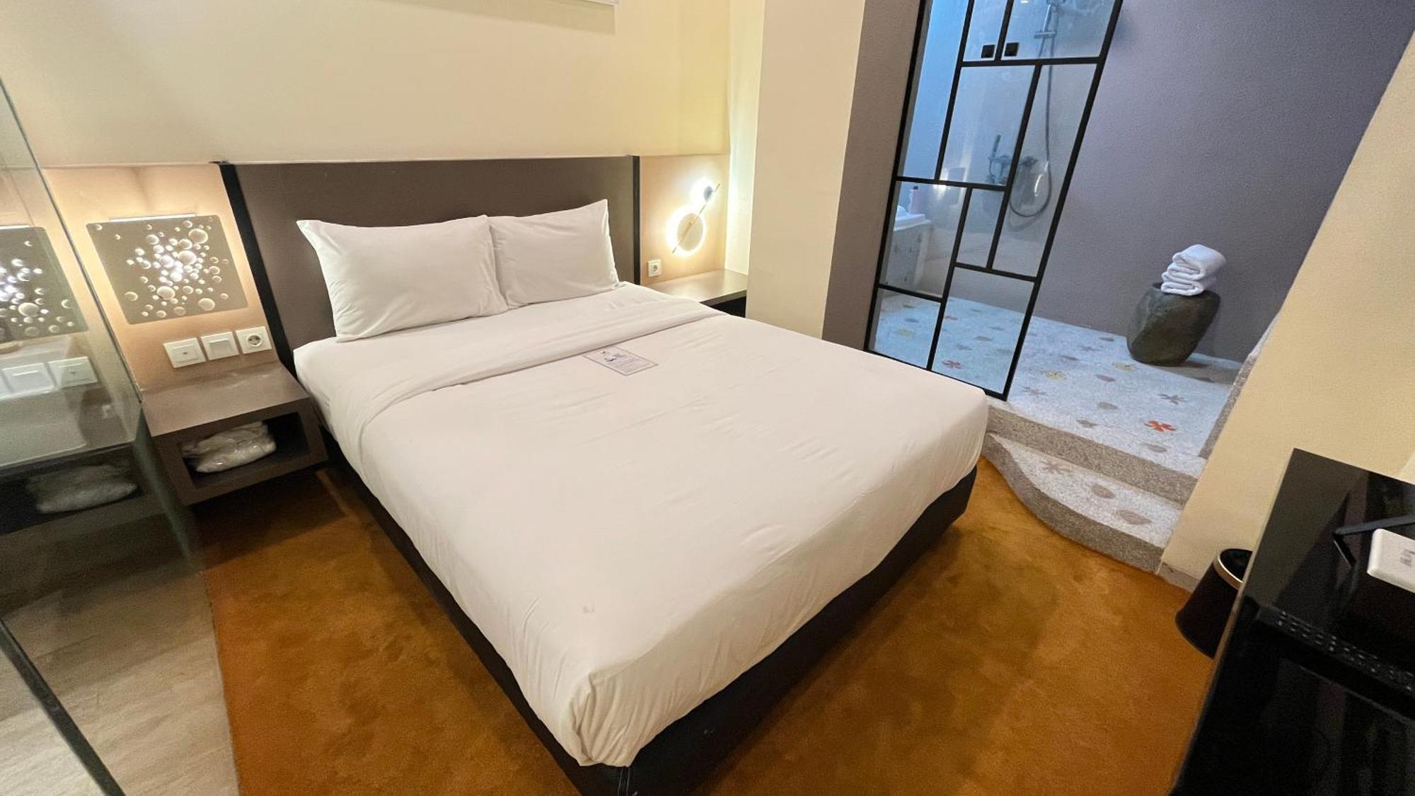 Oak Tree Urban Hotel ג'קרטה מראה חיצוני תמונה
